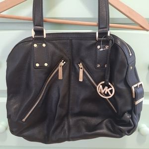 MICHAEL Kors Portland Bag Black Pebbled
Leather